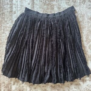 H&M Black Textured Mini Skirt